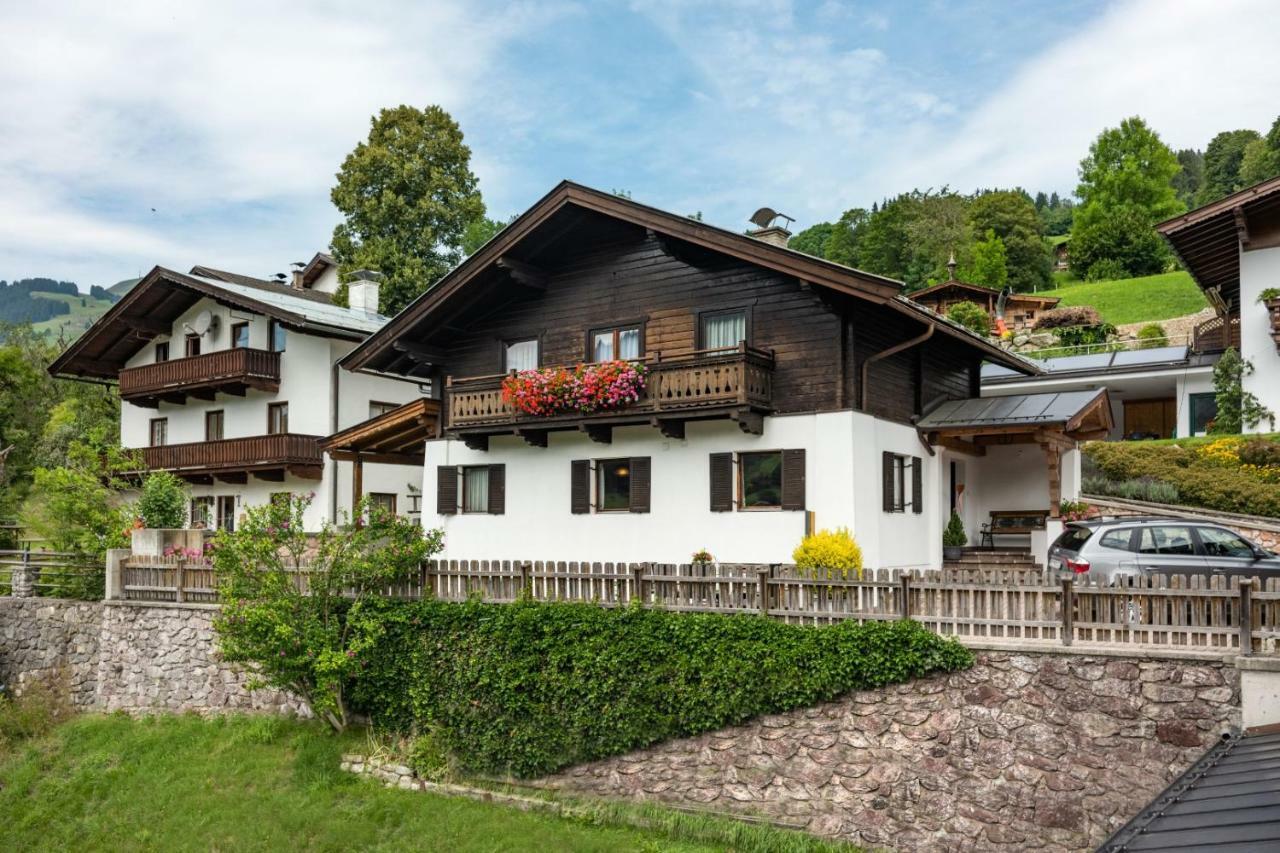 Ferienhaus Bachler Brixen im Thale Exterior photo